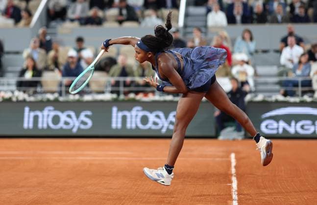 Coco Gauff of USA in action French Open Tennis, Day Twelve, Tennis, Roland Garros, Paris, France - 05 Jun 2025 EDITORIAL USE ONLY No use with unauthorised audio, video, data, fixture lists, club league logos or live services. Online in-match use limited to 120 images, no video emulation. No use in betting, games or single club league player publications. Copyright: xEllaxLing Shutterstockx 15337997bu