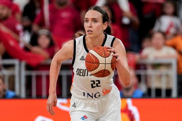 Emily Bessoir (DBB, 22), am Ball, Einzelbild, Einzelfoto, Aktion, Action, 06.06.2025, Heidelberg (Deutschland), Basketball, Länderspiel, Frauen, Deutschland - Türkei