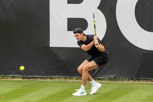 Rueckhandschlag von Maximilian Marterer, Maximilian Marterer vs. Pierre-Hugues Herbert, Tennis, Boss-Open, Qualifikation, 07.06.2025, Maximilian Marterer vs. Pierre-Hugues Herbert, Tennis, Boss-Open, Qualifikation, 07.06.2025, Stuttgart Copyright: xEibner-Pressefoto EdwardxCheungx EP_ECG