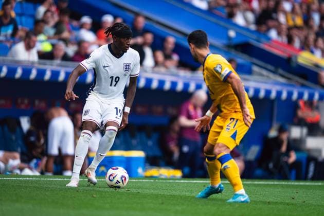 World Cup Qualifiers-Group Stage-Group K-Andorra v England in Cornella, Spain. Cornella, Spain, 7, June, 2025. England national team, Nationalteam player (19) Noni Madueke vies with (21) Marc Garcia during World Cup qualifying match between Andorra and England in RCDE Stadium, Cornella, Spain, on June 7, 2025. Cornella RCDE Stadium Barcelona Spain