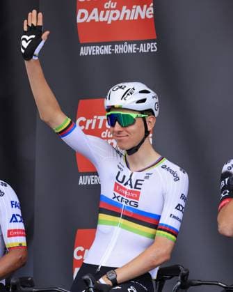 POGA?AR Tadej, UAE Team Emirates - XRG, during the presentation Team, during the Criterium du Dauphine, Stage 1, Domerat - Montlucon, 06 08 2025 - 195,8 km during Criterium du Dauphine 2025 - Stage 1, Street Cycling race in France, France, June 08 2025 Copyright: xStefanoxCavasino IPAxSportx xipa-agency.netx xx IPA_58769596 IPA_Agency_IPA58769596