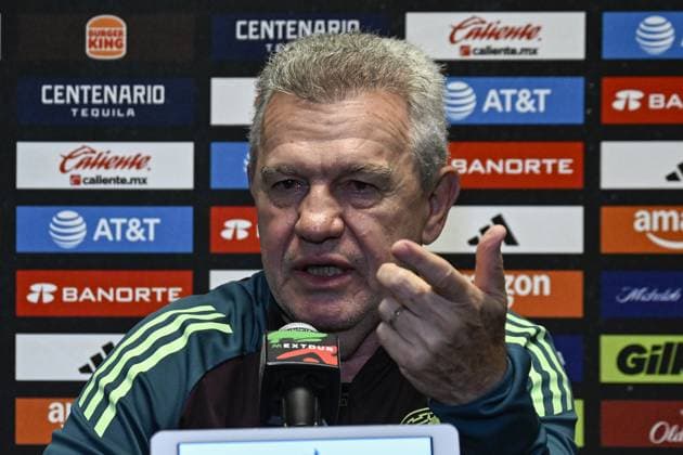 press conference, PK, Pressekonferenz of Mexico ahead of friendly against Turkiye in 2026 World Cup Qualifier preparations CHAPEL HILL, UNITED STATES - JUNE 9: Head Coach of Mexico Javier Aguirre attends a press conference at Kenan Stadium in North Carolina ahead of a friendly football match against Turkiye, as part of preparations for the 2026 FIFA World Cup, WM, Weltmeisterschaft, Fussball qualifiers, in Chapel Hill, United States on June 9, 2025. Celal Gunes Anadolu North Carolina United States. Editorial use only. Please get in touch for any other usage. Copyright: x2025xAnadoluxCelalxGunesx