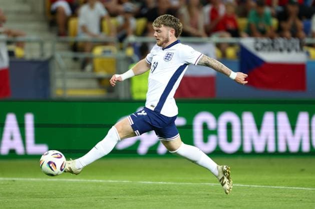 Fußball, U21 EM, Tschechien - England Harvey Elliott of England U21, U 21 Czechia U21 v England U21, UEFA Under 21 European Championship, EM, Europameisterschaft 2025, Group B, Football, DAC Arena, Dunajska Streda, Slovakia - 12 Jun 2025 EDITORIAL USE ONLY No use with unauthorised audio, video, data, fixture lists, club league logos or live services. Online in-match use limited to 120 images, no video emulation. No use in betting, games or single club league player publications. Copyright: xNikolaxKrstic Shutterstockx 15352312cx