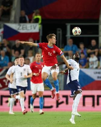 Fußball, U21 EM, Tschechien - England Jonathan Rowe of England U21, U 21 and Vojtech Stransky of Czech Republic U21 Czechia U21 v England U21, UEFA Under 21 European Championship, EM, Europameisterschaft 2025, Group B, Football, DAC Arena, Dunajska Streda, Slovakia - 12 Jun 2025 EDITORIAL USE ONLY No use with unauthorised audio, video, data, fixture lists, club league logos or live services. Online in-match use limited to 120 images, no video emulation. No use in betting, games or single club league player publications. Copyright: xNikolaxKrstic Shutterstockx 15352312do
