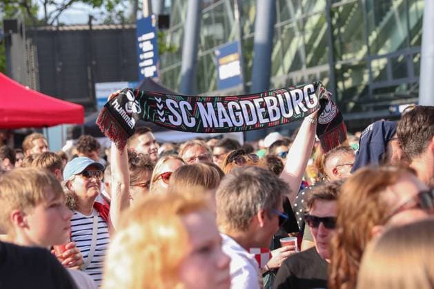13.06.2025, xgox, Handball, EHF Champions League, Opening Party emspor, v.l. Symbolfoto, Symbolbild, Fans, Zuschauer, Publikum, Magdeburg Koeln
