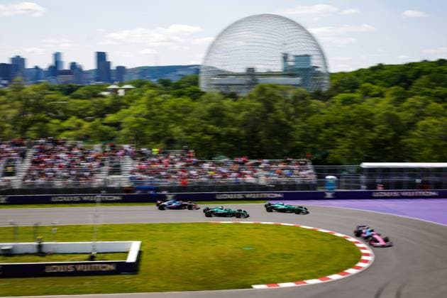 F1 - CANADIAN GRAND PRIX 2025 18 STROLL Lance (can), Aston Martin F1 Team AMR25, 14 ALONSO Fernando (spa), Aston Martin F1 Team AMR24, action during the Formula 1 Pirelli Grand Prix du Canada 2025, 10th round of the 2025 FIA Formula One World Championship, WM, Weltmeisterschaft from June 14 to 16, 2025 on the Circuit Gilles Villeneuve, in Montrà al, Canada - Montrà alCanada Copyright: xFLORENTxGOODENx