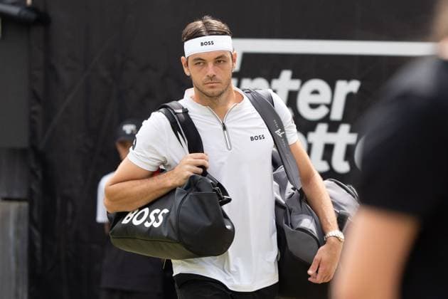 Taylor Fritz, Einlauf, Spielbeginn, Alexander Zverev vs. Taylor Fritz, Tennis, ATP, Tennis Herren Turnier, Boss-Open, Center-Court, Finale, 15.06.2025, Alexander Zverev vs. Taylor Fritz, Tennis, ATP-Turnier, Boss-Open, Center-Court, Finale, 15.06.2025, Stuttgart Copyright: xEibner-Pressefoto EdwardxCheungx EP_ECG