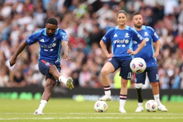 Jermaine Defoe England XI v World XI, Soccer Aid for Unicef 2025, Football, Old Trafford, Manchester, UK - 15 Jun 2025 EDITORIAL USE ONLY No use with unauthorised audio, video, data, fixture lists, club league logos or live services. Online in-match use limited to 120 images, no video emulation. No use in betting, games or single club league player publications. Copyright: xRyanxBrowne Shutterstockx 15352333v