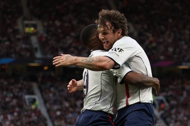 Tom Grennan of England celebrates with Jermain Defoe of England England XI v World XI, Soccer Aid for Unicef 2025, Football, Old Trafford, Manchester, UK - 15 Jun 2025 EDITORIAL USE ONLY No use with unauthorised audio, video, data, fixture lists, club league logos or live services. Online in-match use limited to 120 images, no video emulation. No use in betting, games or single club league player publications. Copyright: xRyanxBrowne Shutterstockx 15352333cv