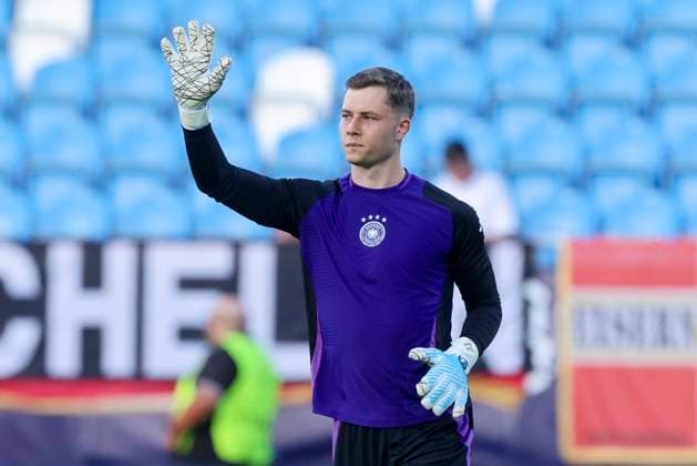 Torhueter Tjark Ernst (Germany) jubelt, UEFA European Under-21 Championship 2025 Group Stage, England v Germany, Nitra Stadium am 18. June 2025 in Neutra, Slowakei. (Foto von Marco Steinbrenner DeFodi Images) Torhueter Tjark Ernst (Germany) cheers, UEFA European Under-21 Championship 2025 Group Stage, England v Germany, Nitra Stadium, June 18, 2025 in Nitra, Slovakia. (Photo by Marco Steinbrenner DeFodi Images)