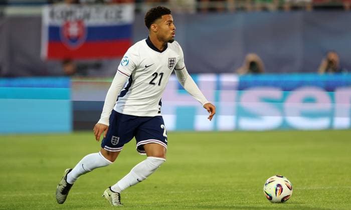 Ethan Nwaneri of England Under 21 England U21, U 21 v Germany U21, UEFA Under 21 European Championship, EM, Europameisterschaft 2025, Group B, Football, Nitra Stadium, Nitra, Slovakia - 18 Jun 2025 EDITORIAL USE ONLY No use with unauthorised audio, video, data, fixture lists, club league logos or live services. Online in-match use limited to 120 images, no video emulation. No use in betting, games or single club league player publications. Copyright: xNikolaxKrstic Shutterstockx 15363358au