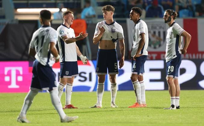 Players leave the field for half time as floodlight failure leads to an abrupt finish to the first half England U21, U 21 v Germany U21, UEFA Under 21 European Championship, EM, Europameisterschaft 2025, Group B, Football, Nitra Stadium, Nitra, Slovakia - 18 Jun 2025 EDITORIAL USE ONLY No use with unauthorised audio, video, data, fixture lists, club league logos or live services. Online in-match use limited to 120 images, no video emulation. No use in betting, games or single club league player publications. Copyright: xNikolaxKrstic Shutterstockx 15363358cl