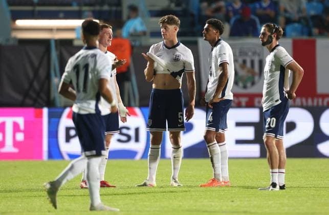 Players leave the field for half time as floodlight failure leads to an abrupt finish to the first half England U21, U 21 v Germany U21, UEFA Under 21 European Championship, EM, Europameisterschaft 2025, Group B, Football, Nitra Stadium, Nitra, Slovakia - 18 Jun 2025 EDITORIAL USE ONLY No use with unauthorised audio, video, data, fixture lists, club league logos or live services. Online in-match use limited to 120 images, no video emulation. No use in betting, games or single club league player publications. Copyright: xNikolaxKrstic Shutterstockx 15363358cm