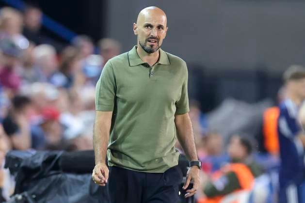 Bundestrainer Antonio Di Salvo (Germany) schaut, UEFA European Under-21 Championship 2025 Group Stage, England v Germany, Nitra Stadium am 18. June 2025 in Neutra, Slowakei. (Foto von Marco Steinbrenner DeFodi Images) Bundestrainer Antonio Di Salvo (Germany) looks on, UEFA European Under-21 Championship 2025 Group Stage, England v Germany, Nitra Stadium, June 18, 2025 in Nitra, Slovakia. (Photo by Marco Steinbrenner DeFodi Images)