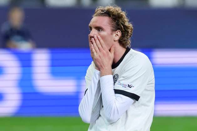 Nick Woltemade (Germany) schaut enttaeuscht, UEFA European Under-21 Championship 2025 Semi-Final, Germany v France, Košicka futbalova arà na am 25. June 2025 in Kaschau, Slowakei. (Foto von Marco Steinbrenner DeFodi Images) Nick Woltemade (Germany) looks dejected, UEFA European Under-21 Championship 2025 Semi-Final, Germany v France, Košicka futbalova arà na, June 25, 2025 in Košice, Slovakia. (Photo by Marco Steinbrenner DeFodi Images)