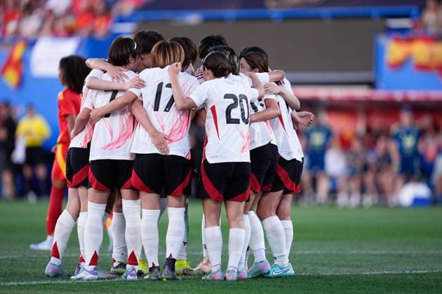 June 27, 2025, Leganes, Madrid, Spain: Mina Tanaka of Japan celebrates a goal with teammates during the Women s International Friendly, Länderspiel, Nationalmannschaft football match played between Spain and Japan at Butarque stadium on June 27, 2025, in Leganes, Madrid, Spain. Leganes Spain - ZUMAa181 20250627_zaa_a181_022 Copyright: xDennisxAgyemanx
