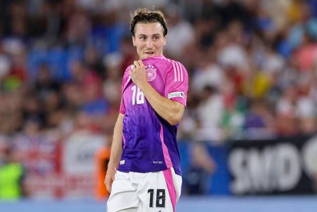 Rocco Reitz (Germany) schaut enttaeuscht, UEFA European Under-21 Championship 2025 Final, England v Germany Final, National Football Stadium am 28. June 2025 in Bratislava, Slowakei. (Foto von Marco Steinbrenner DeFodi Images) Rocco Reitz (Germany) looks dejected, UEFA European Under-21 Championship 2025 Final, England v Germany Final, National Football Stadium, June 28, 2025 in Bratislava, Slovakia. (Photo by Marco Steinbrenner DeFodi Images)