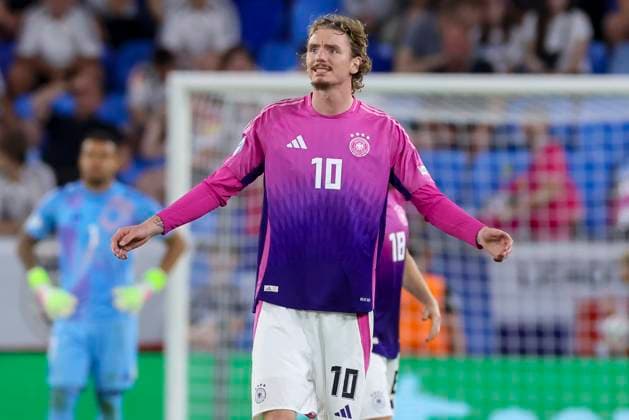 Nick Woltemade (Germany) schaut enttaeuscht, UEFA European Under-21 Championship 2025 Final, England v Germany Final, National Football Stadium am 28. June 2025 in Bratislava, Slowakei. (Foto von Marco Steinbrenner DeFodi Images) Nick Woltemade (Germany) looks dejected, UEFA European Under-21 Championship 2025 Final, England v Germany Final, National Football Stadium, June 28, 2025 in Bratislava, Slovakia. (Photo by Marco Steinbrenner DeFodi Images)