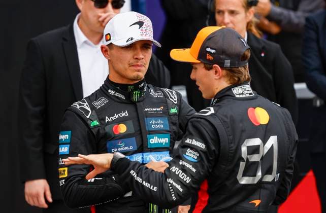Silverstone, : F1 British Grand Prix 2025 on July, 5, 2025, (Photo by Juergen Tap), No. 4 Lando Norris (GBR), McLaren MCL39, Mercedes, No. 81 Oscar Piastri (AUS), McLaren MCL39, Mercedes Silverstone GBR