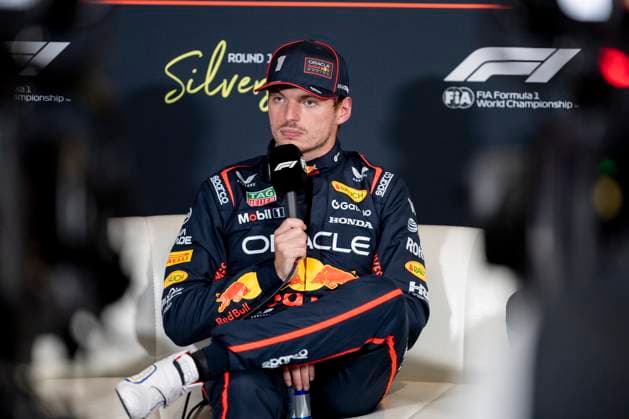 Formula 1 Qatar Airways British Grand Prix 2025 Alexis Perrin OVERTAKE MAXPPP - Silverstone 05 07 2025 01 VERSTAPPEN Max (nld), Oracle Red Bull Racing, portrait top 3 press conference, PK, Pressekonferenz during the Formula 1 Qatar Airways British Grand Prix 2025, the 12th round of the 2025 FIA Formula 1 World Championship, WM, Weltmeisterschaft at the Silverstone Circuit in Silverstone, United Kingdom, from July 3 to 6, 2025 Silverstone United Kingdom Copyright: xOVERTAKE MAXPPPxAlexisxPerrinx OVT202507050120 OVT202507050120