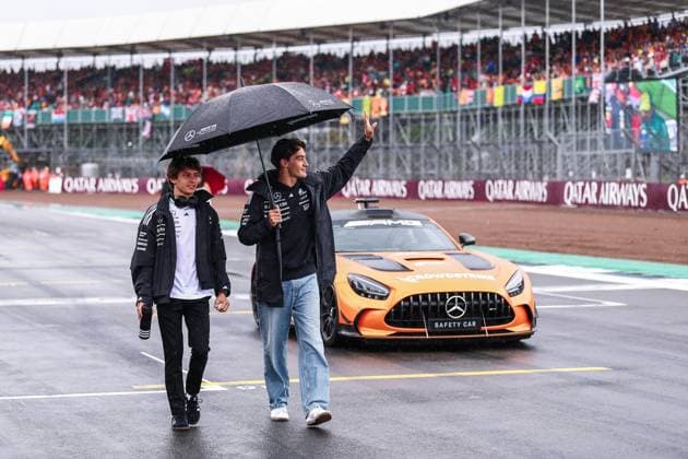 F1 - BRITISH GRAND PRIX 2025 RUSSELL George (gbr), Mercedes AMG F1 Team W16, portrait and KIMI ANTONELLI Andrea (ita), Mercedes AMG F1 Team W16, portrait during the Formula 1 Qatar Airways British Grand Prix 2025, 12th round of the 2025 FIA Formula One World Championship, WM, Weltmeisterschaft from July 4 to 6, 2025 on the Silverstone Circuit, in Silverstone, United Kingdom - SilverstoneUnited Kingdom Copyright: xEricxAlonsox