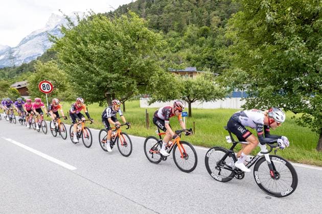 12.07.2025, Kühtai, AUT, Tour of Austria 2025, Etappe 4 von Innsbruck nach Kühtai (117,1 km), im Bild Peleton, Julius Johansen (DEN, UAE TEAM EMIRATES XRG) bei Pettnau Peleton, Julius Johansen (DEN, UAE TEAM EMIRATES XRG) bei Pettnau during the stage 4 from Innsbruck to Kühtai (117,1 km) of the Tour of Austria. Kühtai, Austria on 2025 07 12. Expa Kühtai
