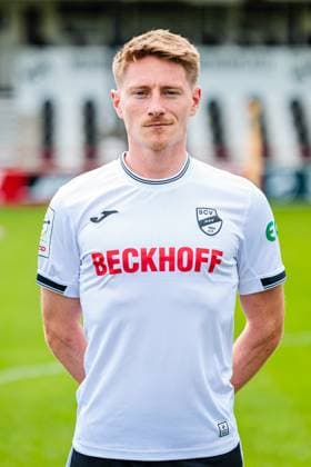 Dennis Waidner; SC Verl; 3.Liga, Porträttermin 2025 2026 GER, Porträttermin SC Verl, Fussball, 3. Liga, Spielzeit 2025 2026, 16.07.2025 GER, Porträttermin SC Verl, Fussball, 3. Liga, Spielzeit 2025 2026, 16.07.2025 Verl Copyright: xEibner-Pressefoto JanxRollingerx EP_JSK
