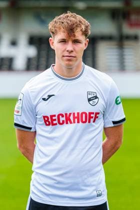 Konstantin Gerhardt; SC Verl; 3.Liga, Porträttermin 2025 2026 GER, Porträttermin SC Verl, Fussball, 3. Liga, Spielzeit 2025 2026, 16.07.2025 GER, Porträttermin SC Verl, Fussball, 3. Liga, Spielzeit 2025 2026, 16.07.2025 Verl Copyright: xEibner-Pressefoto JanxRollingerx EP_JSK