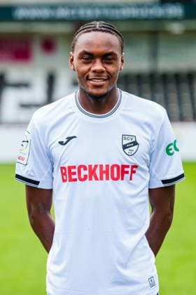 Chilohem Onuoha; SC Verl; 3.Liga, Porträttermin 2025 2026; GER, Porträttermin SC Verl, Fussball, 3. Liga, Spielzeit 2025 2026, 16.07.2025 GER, Porträttermin SC Verl, Fussball, 3. Liga, Spielzeit 2025 2026, 16.07.2025 Verl Copyright: xEibner-Pressefoto JanxRollingerx EP_JSK