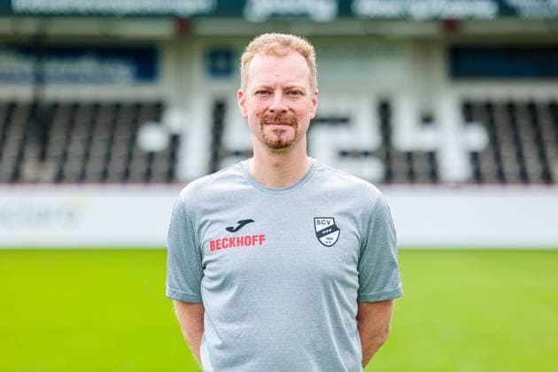 Dr. Bjoern Blecher, Radiologe; SC Verl; 3.Liga, Porträttermin 2025 2026 GER, Porträttermin SC Verl, Fussball, 3. Liga, Spielzeit 2025 2026, 16.07.2025 GER, Porträttermin SC Verl, Fussball, 3. Liga, Spielzeit 2025 2026, 16.07.2025 Verl Copyright: xEibner-Pressefoto JanxRollingerx EP_JSK