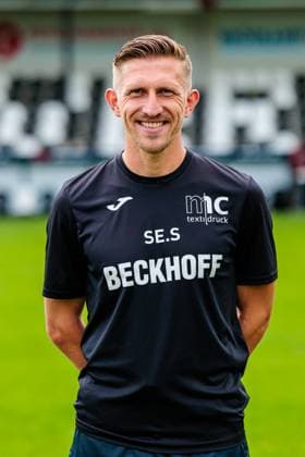Sergej Schmik, Co-Trainer; SC Verl; 3.Liga, Porträttermin 2025 2026 GER, Porträttermin SC Verl, Fussball, 3. Liga, Spielzeit 2025 2026, 16.07.2025 GER, Porträttermin SC Verl, Fussball, 3. Liga, Spielzeit 2025 2026, 16.07.2025 Verl Copyright: xEibner-Pressefoto JanxRollingerx EP_JSK