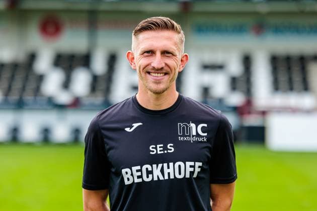 Sergej Schmik, Co-Trainer; SC Verl; 3.Liga, Porträttermin 2025 2026 GER, Porträttermin SC Verl, Fussball, 3. Liga, Spielzeit 2025 2026, 16.07.2025 GER, Porträttermin SC Verl, Fussball, 3. Liga, Spielzeit 2025 2026, 16.07.2025 Verl Copyright: xEibner-Pressefoto JanxRollingerx EP_JSK