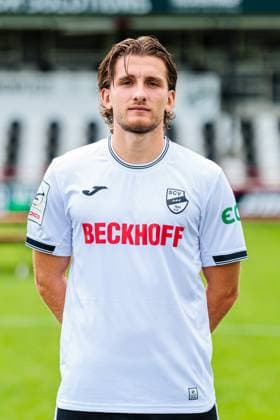 Julian Stark; SC Verl; 3.Liga, Porträttermin 2025 2026 GER, Porträttermin SC Verl, Fussball, 3. Liga, Spielzeit 2025 2026, 16.07.2025 GER, Porträttermin SC Verl, Fussball, 3. Liga, Spielzeit 2025 2026, 16.07.2025 Verl Copyright: xEibner-Pressefoto JanxRollingerx EP_JSK