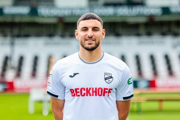 Oualid Mhamdi; SC Verl; 3.Liga, Porträttermin 2025 2026 GER, Porträttermin SC Verl, Fussball, 3. Liga, Spielzeit 2025 2026, 16.07.2025 GER, Porträttermin SC Verl, Fussball, 3. Liga, Spielzeit 2025 2026, 16.07.2025 Verl Copyright: xEibner-Pressefoto JanxRollingerx EP_JSK