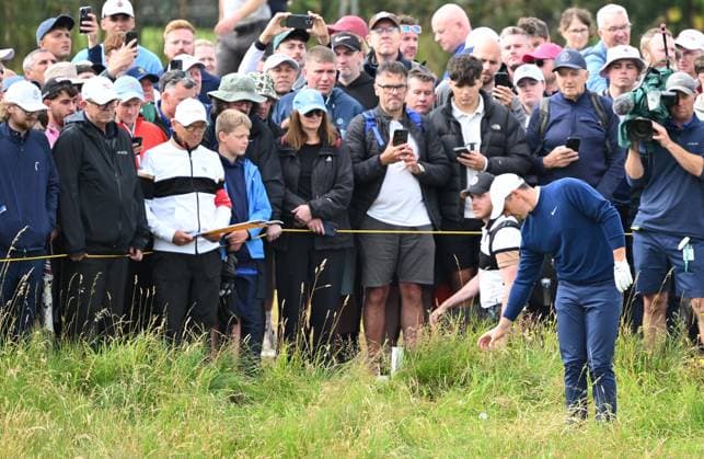 Rory McIlroy takes a penalty drop on the 2nd fairway The Open Championship, Day Two, Golf, Royal Portrush Golf Club, Portrush, Northern Ireland, UK - 18 Jul 2025 EDITORIAL USE ONLY No use with unauthorised audio, video, data, fixture lists, club league logos or live services. Online in-match use limited to 120 images, no video emulation. No use in betting, games or single club league player publications. Copyright: xGreigxCowie Shutterstockx 15402506r