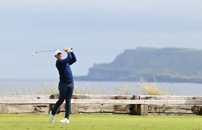 Rory McIlroy on the 6th Tee The Open Championship, Day Two, Golf, Royal Portrush Golf Club, Portrush, Northern Ireland, UK - 18 Jul 2025 EDITORIAL USE ONLY No use with unauthorised audio, video, data, fixture lists, club league logos or live services. Online in-match use limited to 120 images, no video emulation. No use in betting, games or single club league player publications. Copyright: xGreigxCowie Shutterstockx 15402506ag