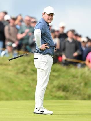 Robert MacIntyre on the 6th Green The Open Championship, Day Two, Golf, Royal Portrush Golf Club, Portrush, Northern Ireland, UK - 18 Jul 2025 EDITORIAL USE ONLY No use with unauthorised audio, video, data, fixture lists, club league logos or live services. Online in-match use limited to 120 images, no video emulation. No use in betting, games or single club league player publications. Copyright: xGreigxCowie Shutterstockx 15402506ap