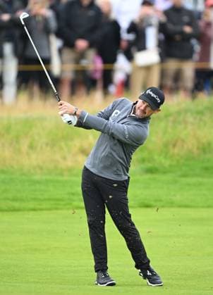 Brian Harman on the 1st fairway The Open Championship, Day Two, Golf, Royal Portrush Golf Club, Portrush, Northern Ireland, UK - 18 Jul 2025 EDITORIAL USE ONLY No use with unauthorised audio, video, data, fixture lists, club league logos or live services. Online in-match use limited to 120 images, no video emulation. No use in betting, games or single club league player publications. Copyright: xGreigxCowie Shutterstockx 15402506bb
