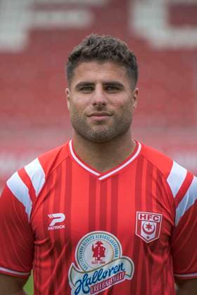 Malek Fakhro (HFC, 9), Hallescher FC, Mannschaft, Teamfoto, Portraets, Spielerfoto, Fussball, RL Nordost, Saison 2025 26, 17.07.2025 Halle Leuna Chemie Stadion ST Deutschland