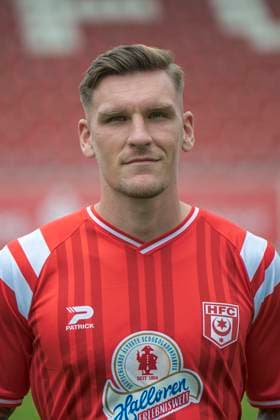 Niclas Stierlin (HFC, 13), Hallescher FC, Mannschaft, Teamfoto, Portraets, Spielerfoto, Fussball, RL Nordost, Saison 2025 26, 17.07.2025 Halle Leuna Chemie Stadion ST Deutschland
