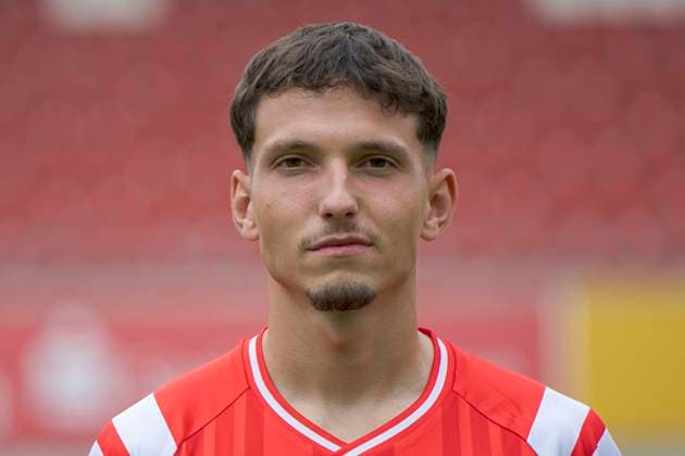Pierre Weber (HFC, 16), Hallescher FC, Mannschaft, Teamfoto, Portraets, Spielerfoto, Fussball, RL Nordost, Saison 2025 26, 17.07.2025 Halle Leuna Chemie Stadion ST Deutschland