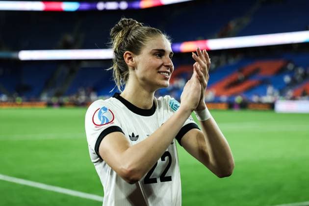 Fussball, UEFA Women™s EURO 2025 Viertelfinale Frankreich - Deutschland 19.07.2025, St. Jakob Park Basel Jule Brand (Deutschland, 22) Basel St. Jakob Park Schweiz