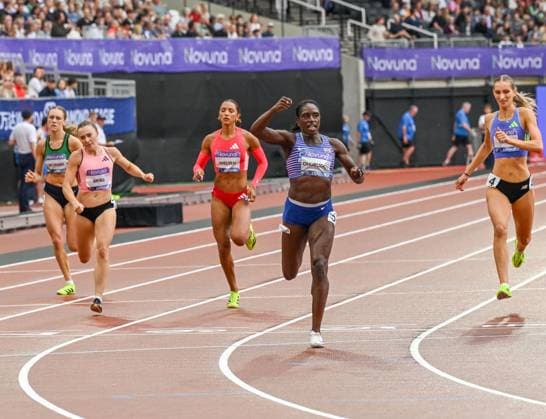 Novuna London Athletics Meet, London, UK. 19 July 2025. London, UK, 19 July 2025. 400m Women National, 1 OHURUOGU Victoria GBR, 2 HENRICH Charlotte GBR, 3 KELLY Hannah during the Novuna London Athletics Meet 2025, part of the Wanda Diamond League at London Stadium, Queen Elizabeth Park, London, UK., Credit:Lee Floyd Avalon UK, London, London Stadium, Queen Elizabeth Copyright: xLeexFloydx xAvalonx 1023708534