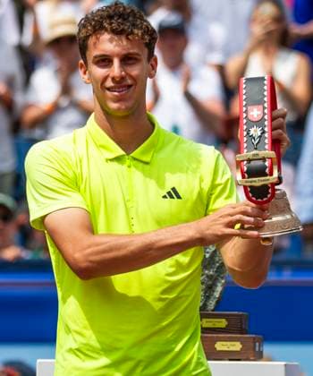 July 20, 2025, Gstaad, Bern, Switzerland: Gstaad Switzerland, 07 20 2025: The trophy of the finalist JUAN MANUEL CERUNDOLO of Argentina and his trophy at the time of the awards ceremony during final of EFG Swiss Open Gstaad ATP, Tennis Herren 250,Tennis Herren 250 and took place at Roy Emerson Arena in Gstaad, which is located in the famous ski resort of Gstaad and which is located in the Bernese Oberland. ALEXANDER BUBLIK won 6-4, 4-6, 6-3. Gstaad Switzerland - ZUMAd206 20250720_zip_d206_046 Copyright: xEricxDubostx