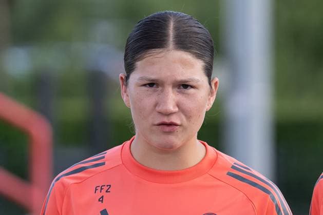 Scarlett Kraus (FC Bayern Muenchen Frauen II, 04) Portrait Portraet. FC Bayern Muenchen Frauen, Fussball, Google Pixel Frauen-Bundesliga, Trainingseinheit, Saison 2025 2026, 21.07.2025. (DFL DFB REGULATIONS PROHIBIT ANY USE OF PHOTOGRAPHS as IMAGE SEQUENCES and or QUASI-VIDEO). FC Bayern Muenchen Frauen, Fussball, Google Pixel Frauen-Bundesliga, Trainingseinheit, Saison 2025 2026, 21.07.2025. Muenchen Copyright: xEibner-Pressefoto HeikexFeinerx EP_HFR