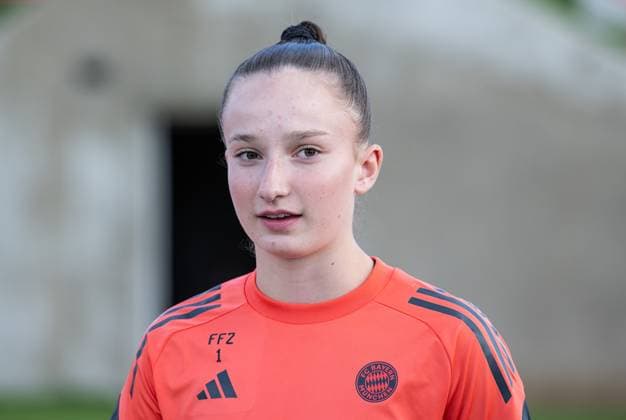 Sophie Klein (Torwart, FC Bayern Muenchen Frauen II, 01) FC Bayern Muenchen Frauen, Fussball, Google Pixel Frauen-Bundesliga, Trainingseinheit, Saison 2025 2026, 21.07.2025. (DFL DFB REGULATIONS PROHIBIT ANY USE OF PHOTOGRAPHS as IMAGE SEQUENCES and or QUASI-VIDEO). FC Bayern Muenchen Frauen, Fussball, Google Pixel Frauen-Bundesliga, Trainingseinheit, Saison 2025 2026, 21.07.2025. Muenchen Copyright: xEibner-Pressefoto HeikexFeinerx EP_HFR