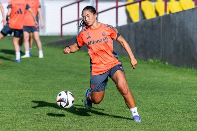 Paula Rintzner (FC Bayern Muenchen Frauen II, 09) FC Bayern Muenchen Frauen, Fussball, Google Pixel Frauen-Bundesliga, Trainingseinheit, Saison 2025 2026, 21.07.2025. (DFL DFB REGULATIONS PROHIBIT ANY USE OF PHOTOGRAPHS as IMAGE SEQUENCES and or QUASI-VIDEO). FC Bayern Muenchen Frauen, Fussball, Google Pixel Frauen-Bundesliga, Trainingseinheit, Saison 2025 2026, 21.07.2025. Muenchen Copyright: xEibner-Pressefoto HeikexFeinerx EP_HFR