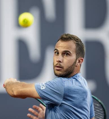 21.07.2025, Sportpark, Kitzbühel, AUT, ATP, Tennis Herren Tour, Generali Open Kitzbühel 2025, 1. Runde, Herren Einzel, im Bild Hugo Gaston (FRA) Hugo Gaston of France during men s single 1. round match at the 2025 Generali Open Kitzbühel of the ATP Tour at the Sportpark in Kitzbühel, Austria on 2025 07 21. Expa Kitzbühel