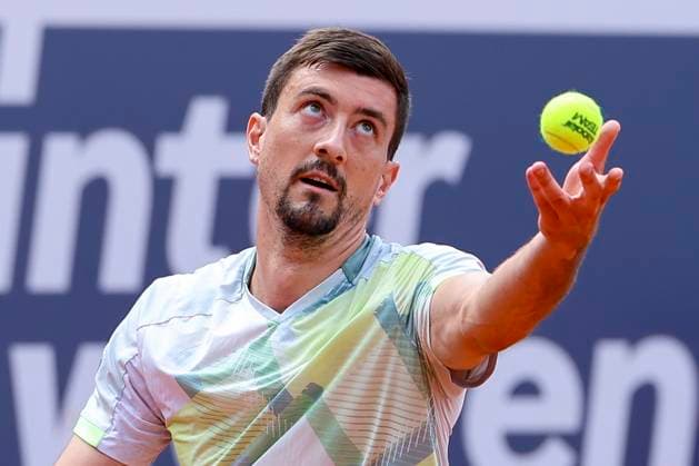 Sebastian Ofner (Austria) kontrolliert den Ball, ATP, Tennis Herren 250 Tournament, Generali Open Kitzbuhel, Tennisstadion am Kapserfeld am 22. July 2025 in Kitzbuehel, Österreich. (Foto von Marco Steinbrenner DeFodi Images) Sebastian Ofner (Austria) controls the ball, ATP 250 Tournament, Generali Open Kitzbuhel, Tennis stadium at Kapserfeld, July 22, 2025 in Kitzbuehel, Austria. (Photo by Marco Steinbrenner DeFodi Images)