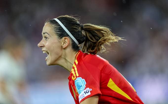 CHE, Zürich, Deutschland vs Spanien, Länderspiel, UEFA, Stade de Geneve, UEFA European Women s Championship 2025, Halbfinale im Bild: Aitana Bonmati (Spain 6) erzielt das Tor, goal scored DFB DFL REGULATIONS PROHIBIT ANY USE OF PHOTOGRAPHS AS IMAGE SEQUENCES AND OR QUASI-VIDEO, 23.07.2025, Copyright: HMBxMedia HendrikxHamelau